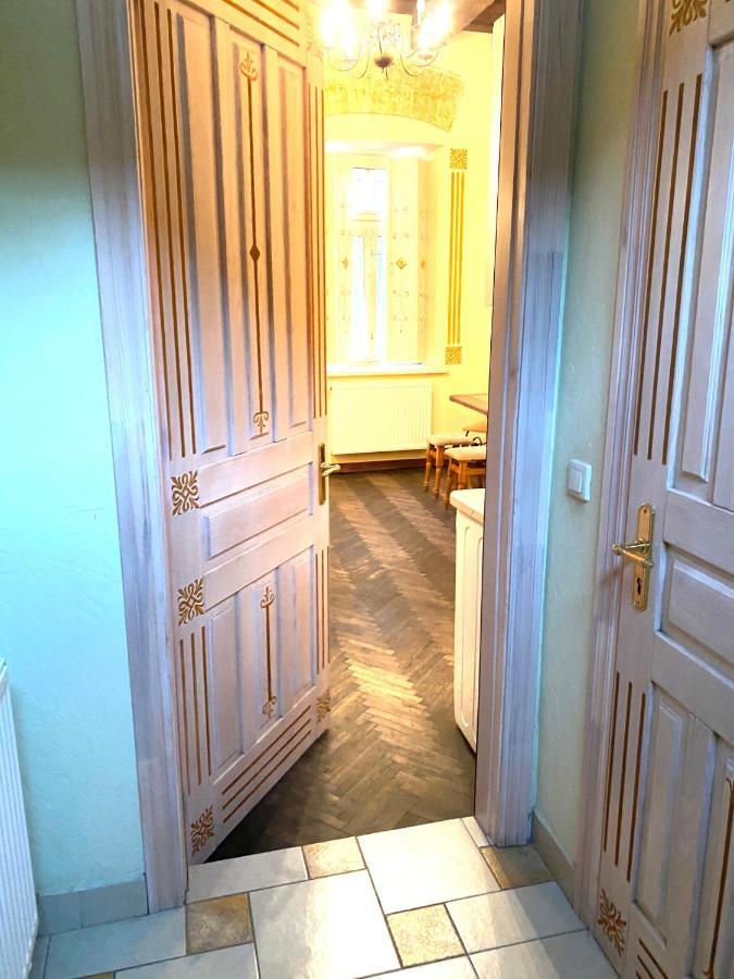Квартира В Центрі На Вулиці Валова 21 Lviv Kültér fotó