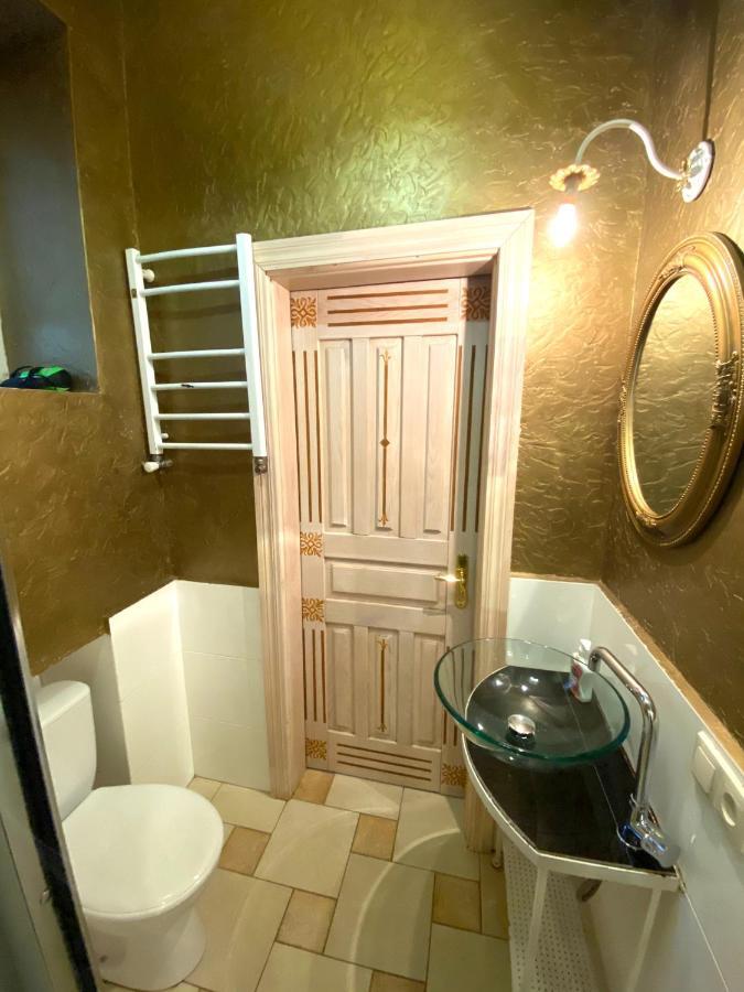 Квартира В Центрі На Вулиці Валова 21 Lviv Kültér fotó