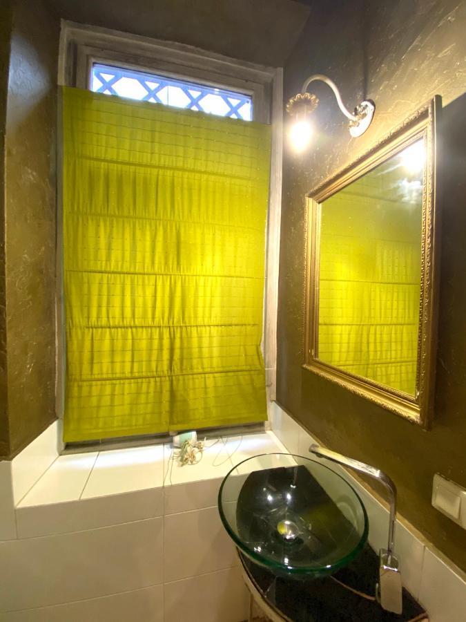 Квартира В Центрі На Вулиці Валова 21 Lviv Kültér fotó