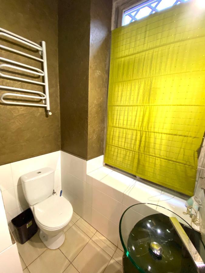 Квартира В Центрі На Вулиці Валова 21 Lviv Kültér fotó