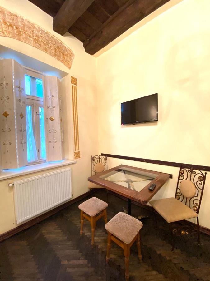 Квартира В Центрі На Вулиці Валова 21 Lviv Kültér fotó
